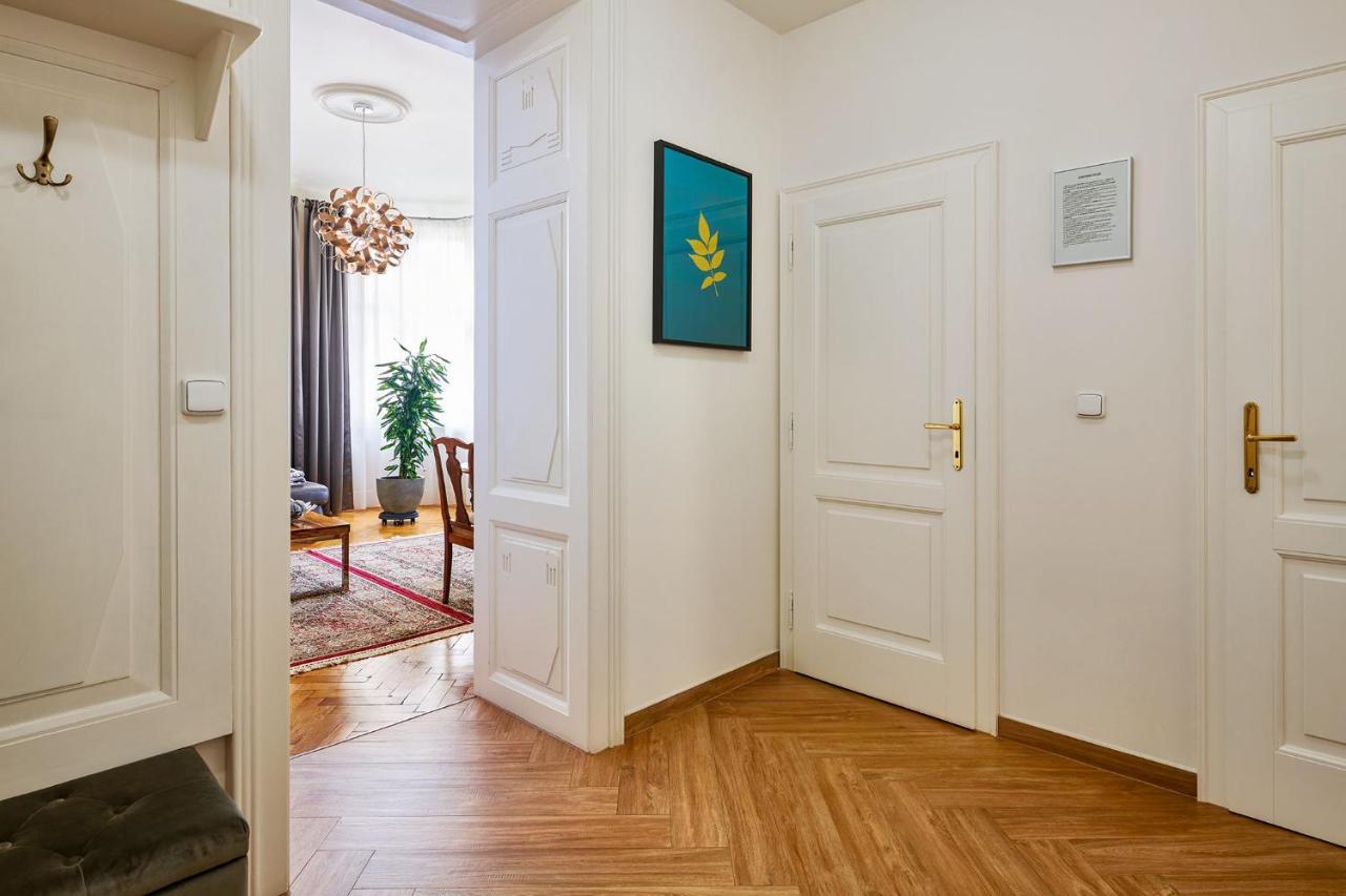 Pragueone Apartment,A/C,Terrace Εξωτερικό φωτογραφία