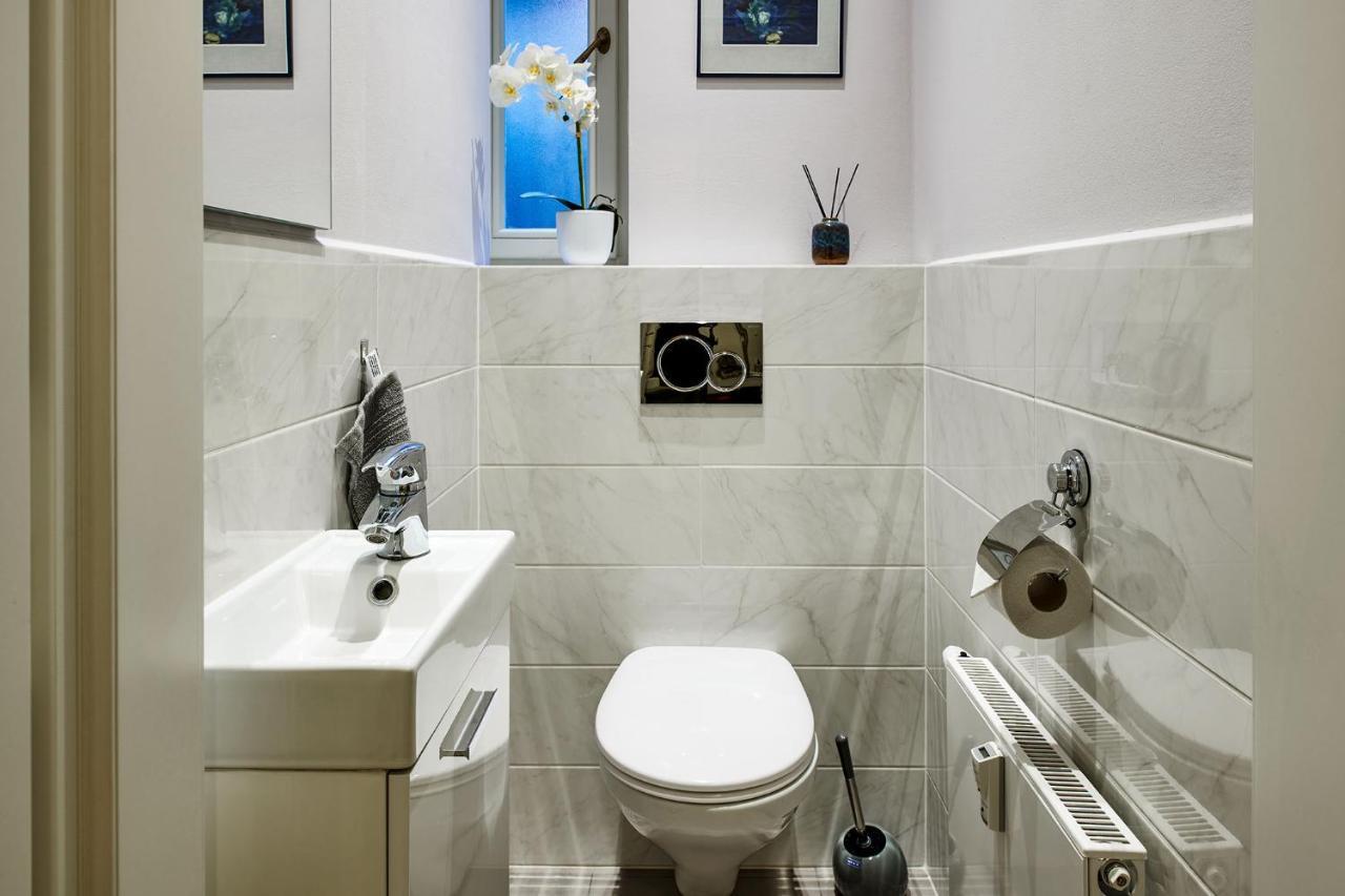 Pragueone Apartment,A/C,Terrace Εξωτερικό φωτογραφία