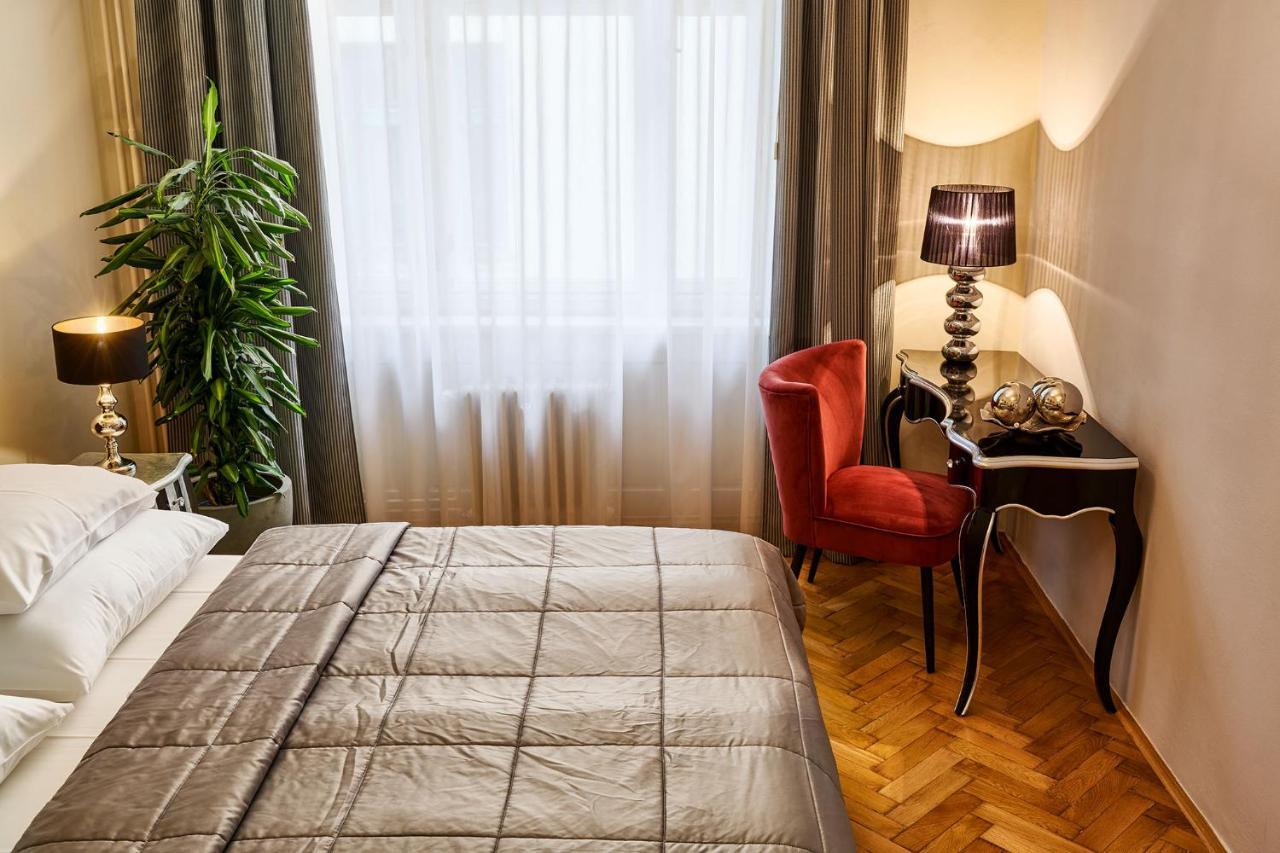 Pragueone Apartment,A/C,Terrace Εξωτερικό φωτογραφία