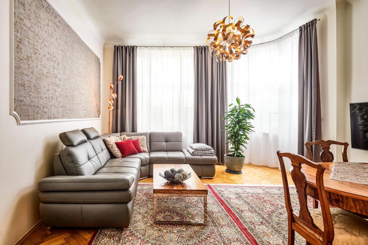 Pragueone Apartment,A/C,Terrace Εξωτερικό φωτογραφία