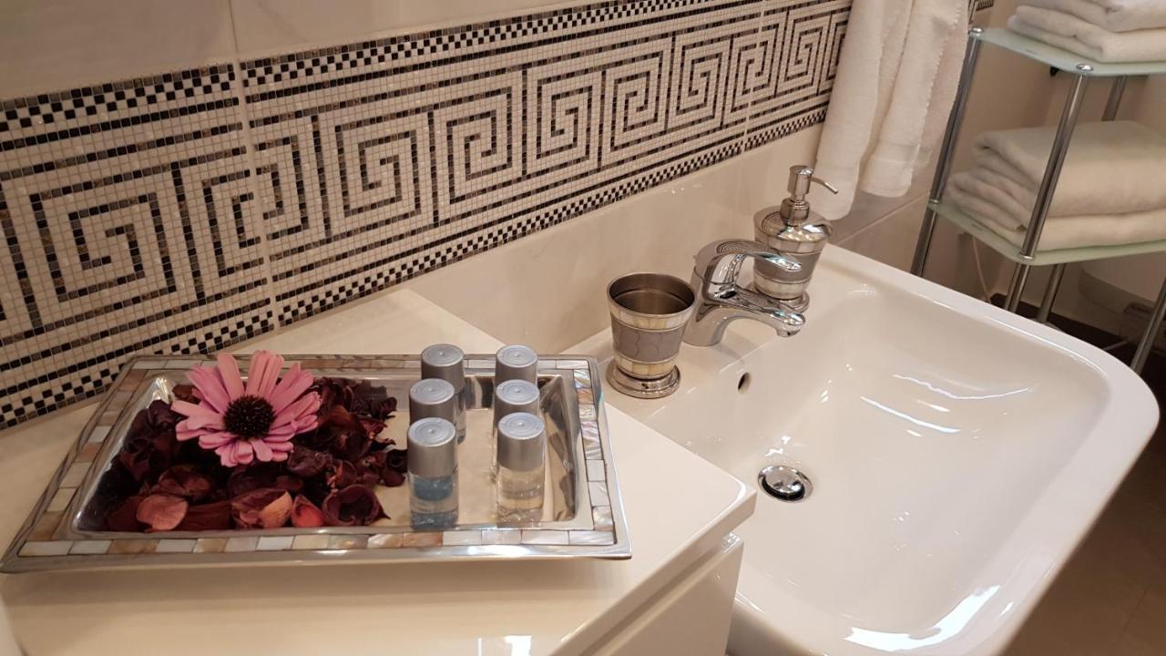 Pragueone Apartment,A/C,Terrace Εξωτερικό φωτογραφία